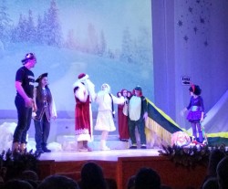  "Верный друг на звёздной ёлке" 