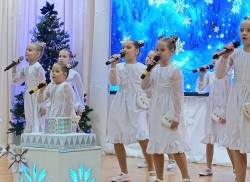 Фейерверк добра, улыбок и надежд!